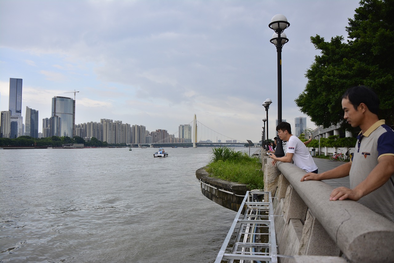 广东粤港澳文化街，传统与现代交织的独特魅力